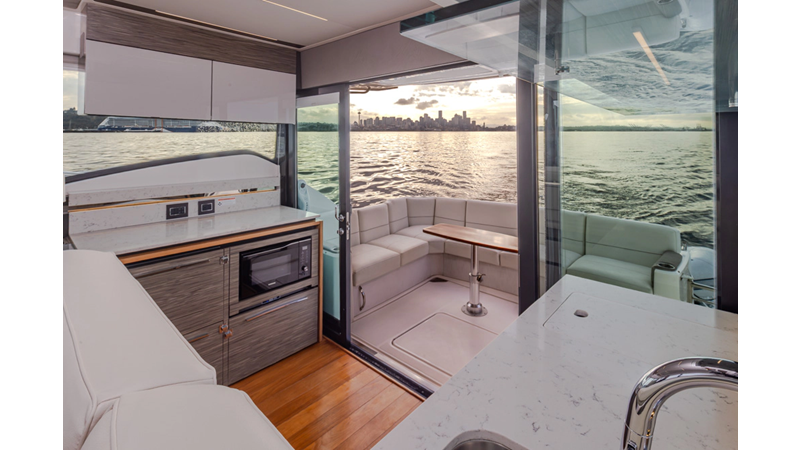 TIARA C49 COUPE - Yacht à vendre