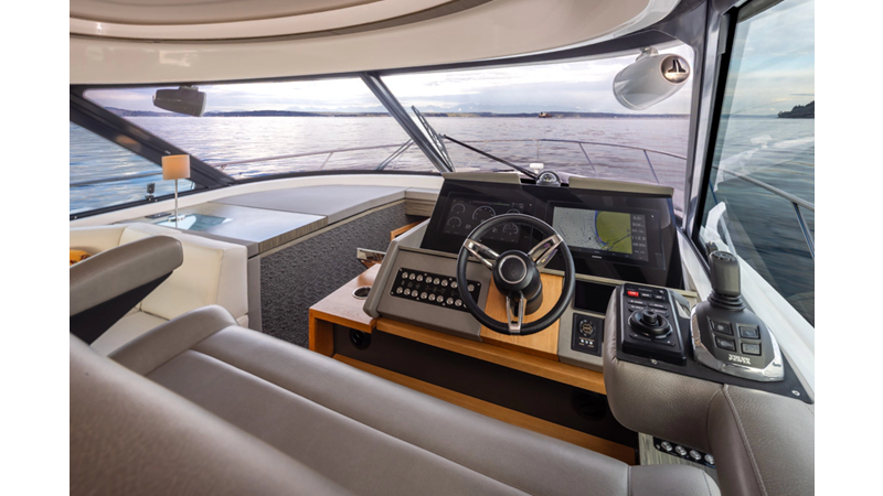 TIARA C49 COUPE - Yacht à vendre