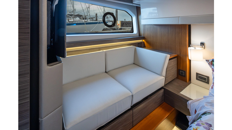 TIARA C49 COUPE - Yacht à vendre