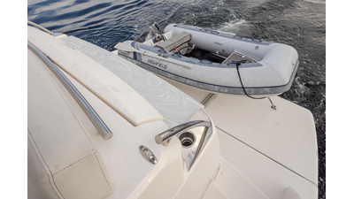 TIARA C49 COUPE 7 