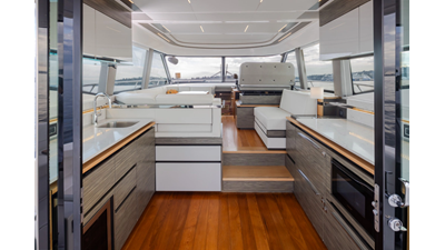 TIARA C49 COUPE 15 