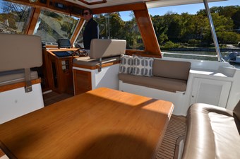 Starboard Settee