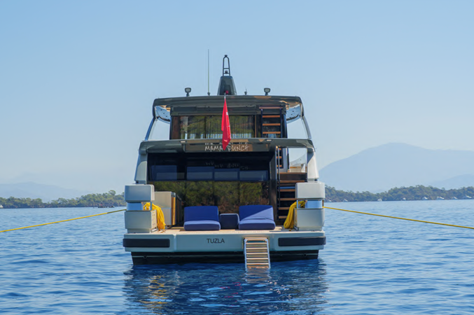 OUT OF THE BLUE - Yacht à vendre