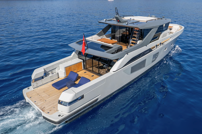 OUT OF THE BLUE - Yacht à vendre