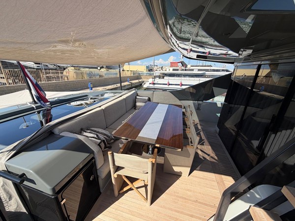OUT OF THE BLUE - Yacht à vendre