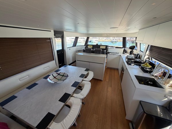 OUT OF THE BLUE - Yacht à vendre