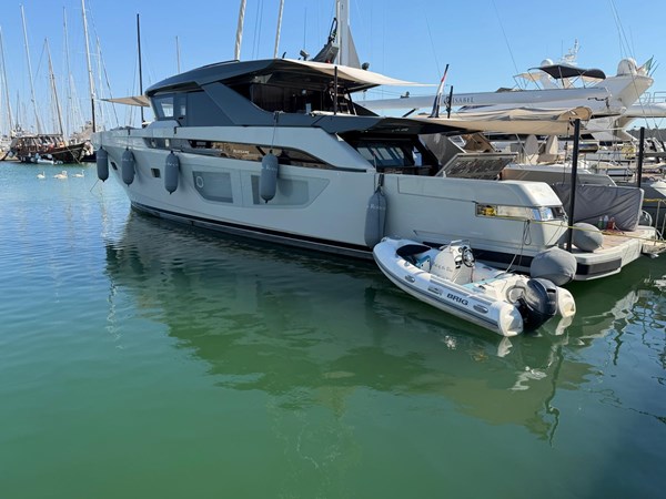 OUT OF THE BLUE - Yacht à vendre
