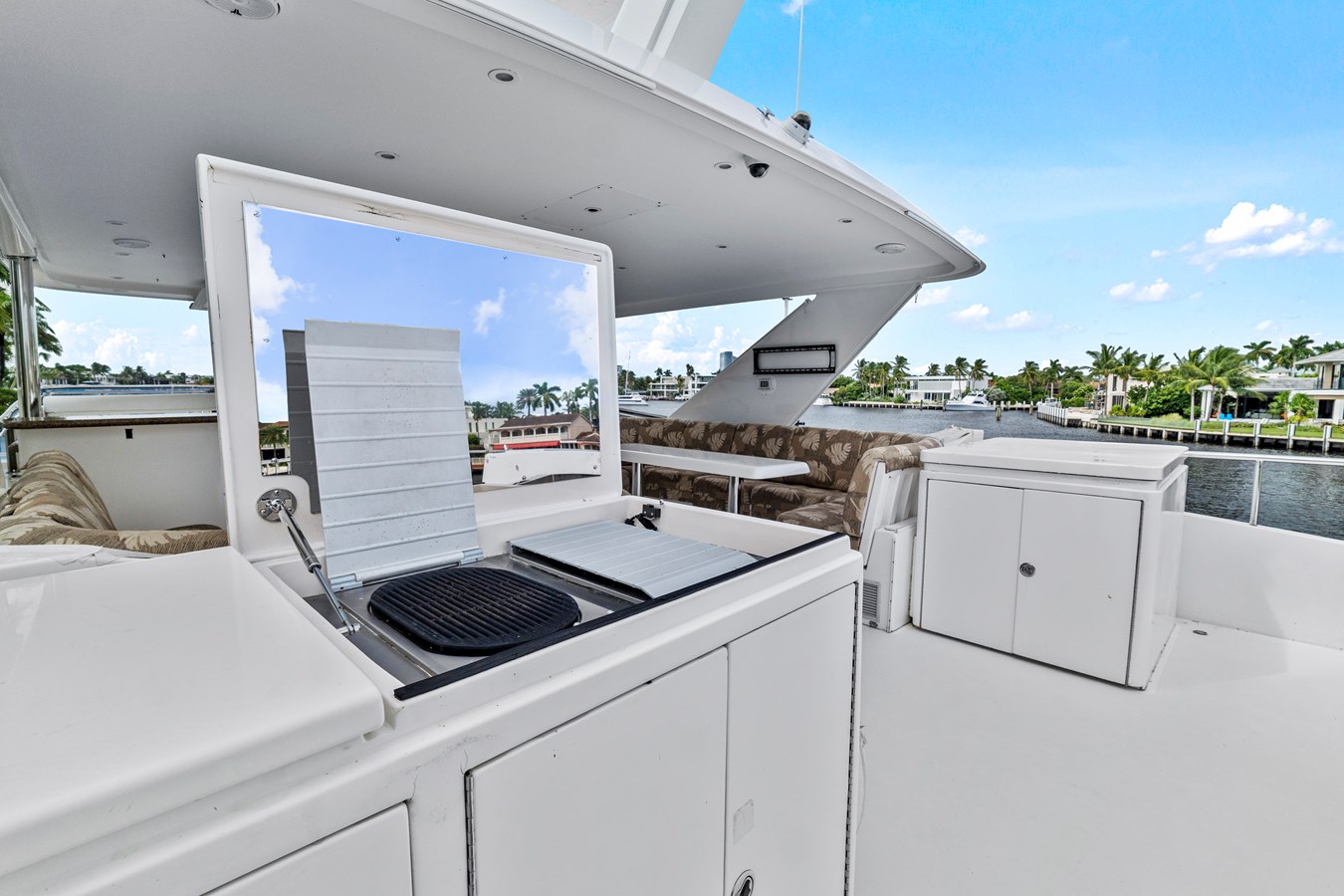 Flybridge grill on boat deck