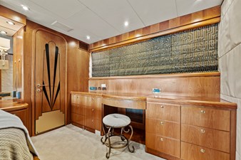 Master vanity