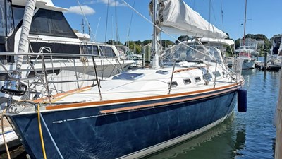 SCRIMSHAW 0 SCRIMSHAW, 2002 Sabre 402