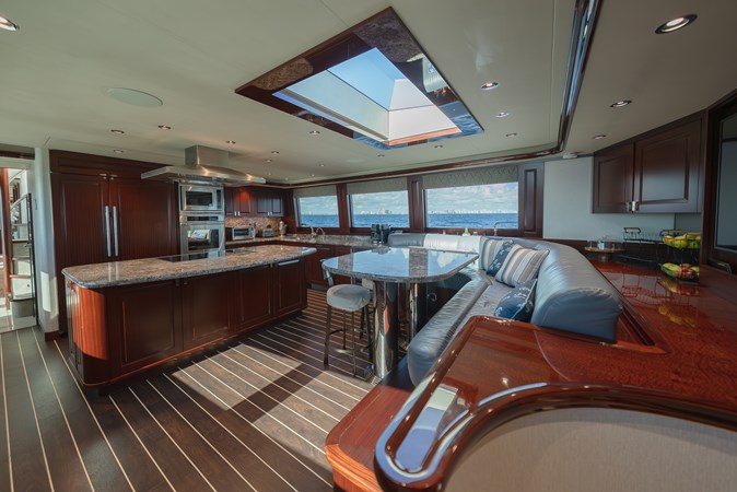 DETERMINATION - Yacht à vendre