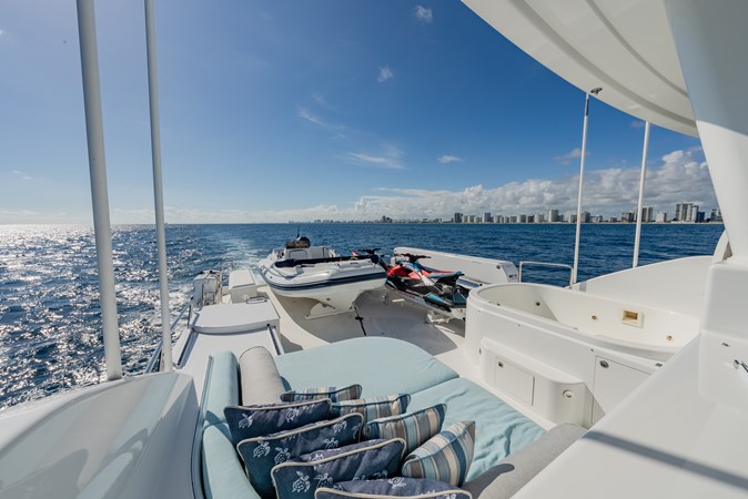 DETERMINATION - Yacht à vendre
