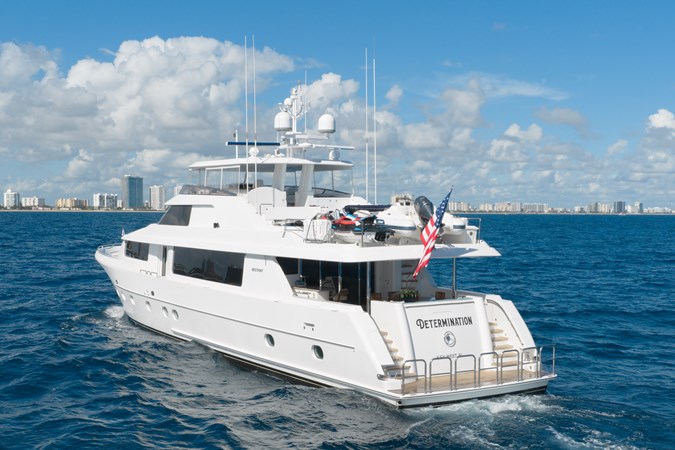 DETERMINATION - Yacht à vendre