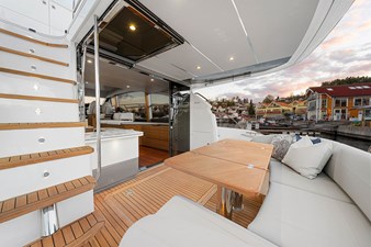 PRINCESS F55 (F55068) 24 