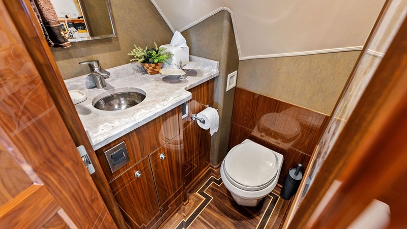 2017 Viking 80 Convertible