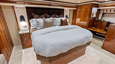 Aussie Rules 4 2017 Viking 80 Convertible