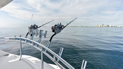 Aussie Rules 50 2017 Viking 80 Convertible