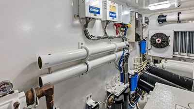 Aussie Rules 66 2017 Viking 80 Convertible