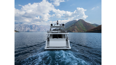 98.92' Azimut Grande 1 2