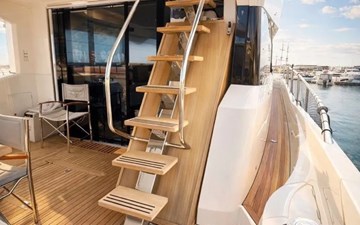 Sunseeker Manhattan 68 2 