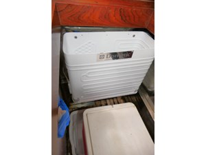 POLAR BEAR 18 Galley Refer