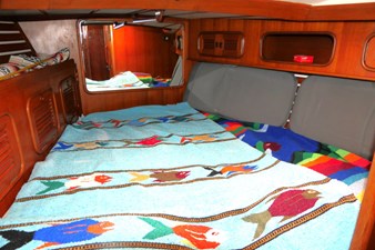 POLAR BEAR 31 Guest Berth