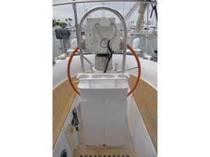 POLAR BEAR 57 Cockpit Pedestal Aft