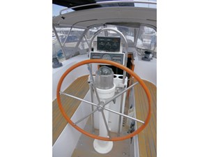 POLAR BEAR 64 Cockpit Pedestal