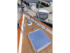 POLAR BEAR 71 Deck Windlass