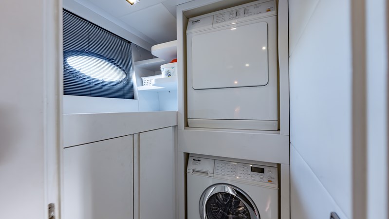 IYG-Listing-on-YachtWay (89 of 104)