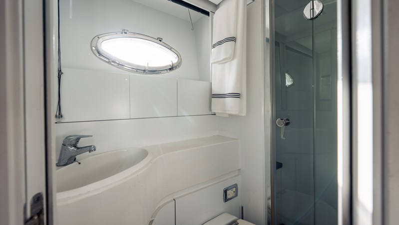 IYG-Listing-on-YachtWay (91 of 104)