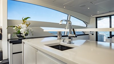 IYG-Listing-on-YachtWay (39 of 104)