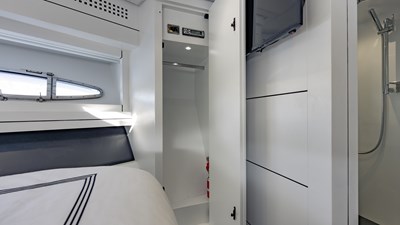 IYG-Listing-on-YachtWay (66 of 104)