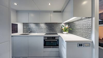 IYG-Listing-on-YachtWay (79 of 104)