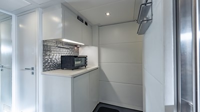 IYG-Listing-on-YachtWay (84 of 104)
