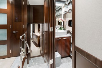 M/Y VIVIERAE II 62 
