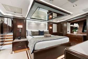 M/Y VIVIERAE II 64 