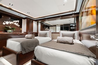 M/Y VIVIERAE II 73 