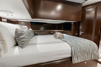 M/Y VIVIERAE II 87 
