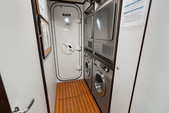 M/Y VIVIERAE II 92 