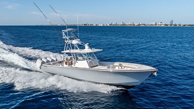 Side Profile of Sportfishing Yacht