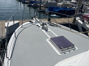 ROUGH LIFE 32 Foredeck