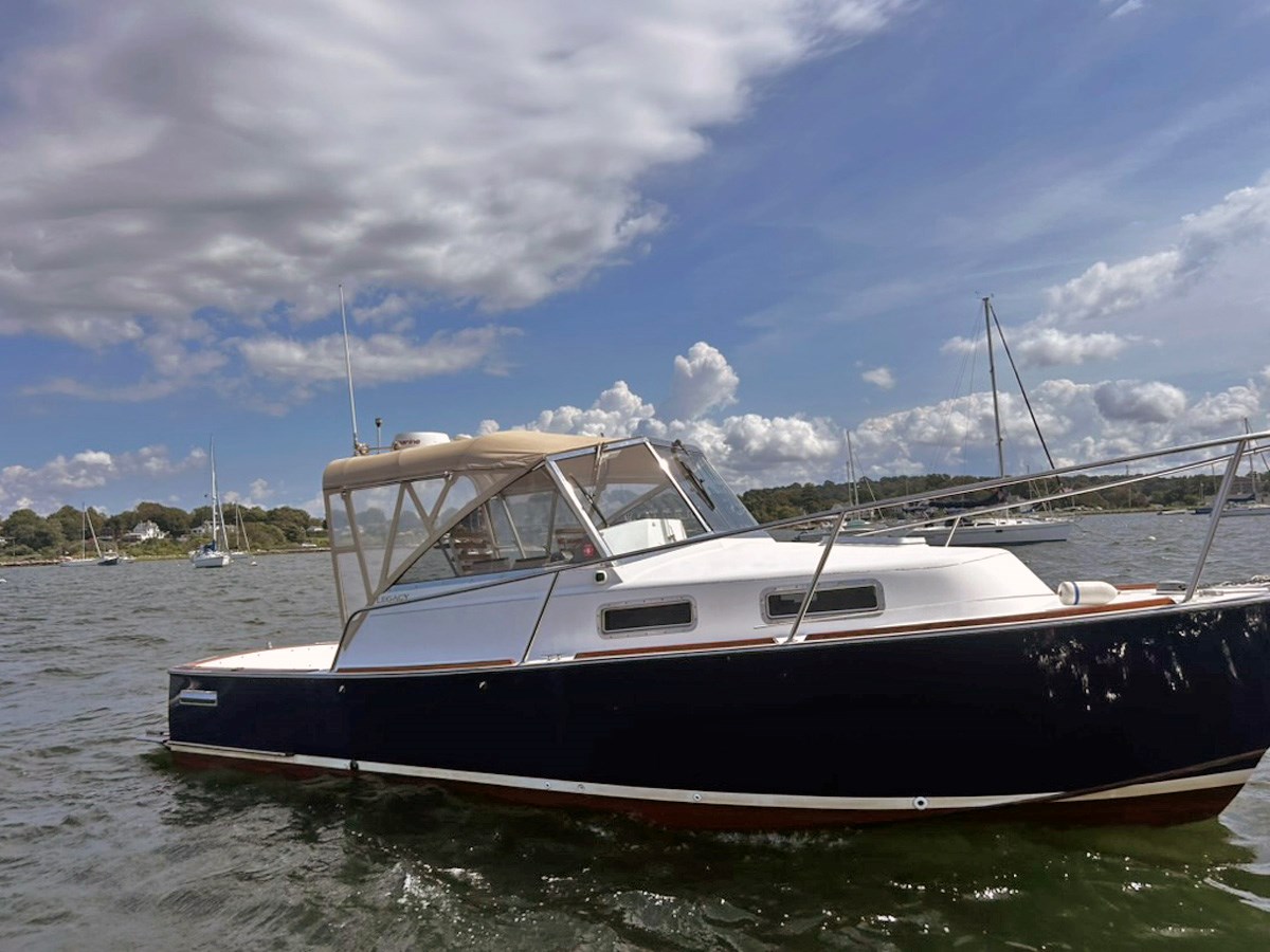 2000 Legacy 28, Stbd Fwd
