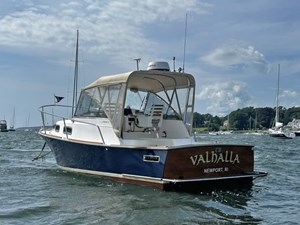 VALHALLA 3 2000 Legacy 28, Aft Port Qtr