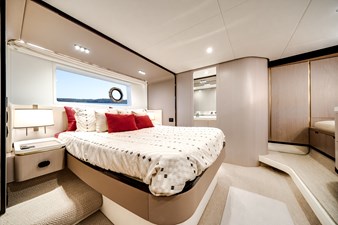 Nauti-Wolfe IV 18 