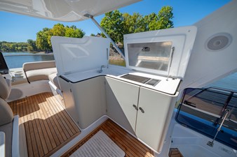 Nauti-Wolfe IV 47 