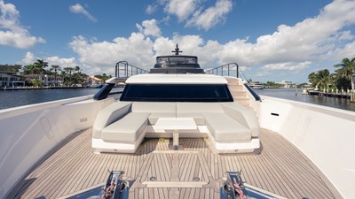 Sori San Lorenzo 15 2026 SLA 96 Sanlorenzo-For-Sale-on-YachtWay-17