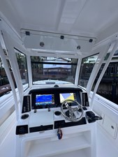 Robalo R302 5 