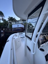 Robalo R302 6 