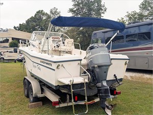 22' Grady White 2000 226 Seafarer 4 